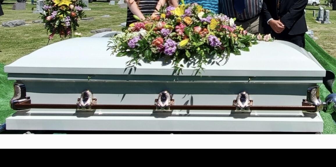 The Forever Series White/Silver photo review