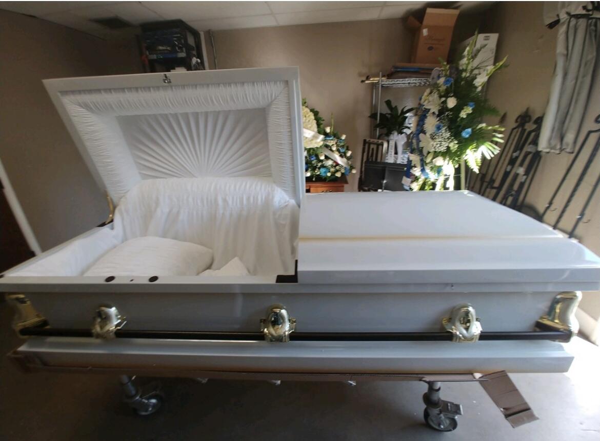 The Forever Series White/Gold photo review