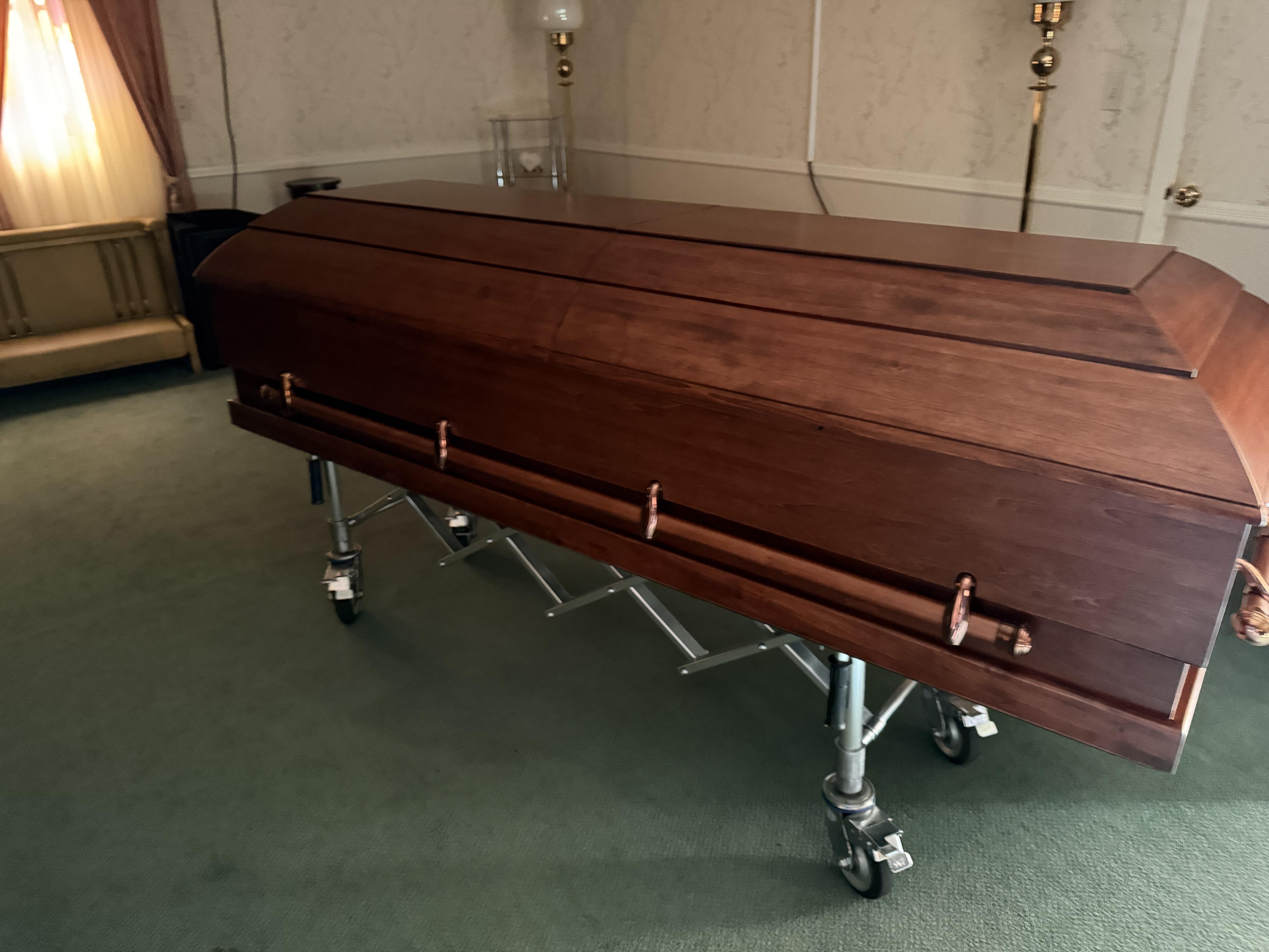 Samaritan Oversize Wood Casket photo review