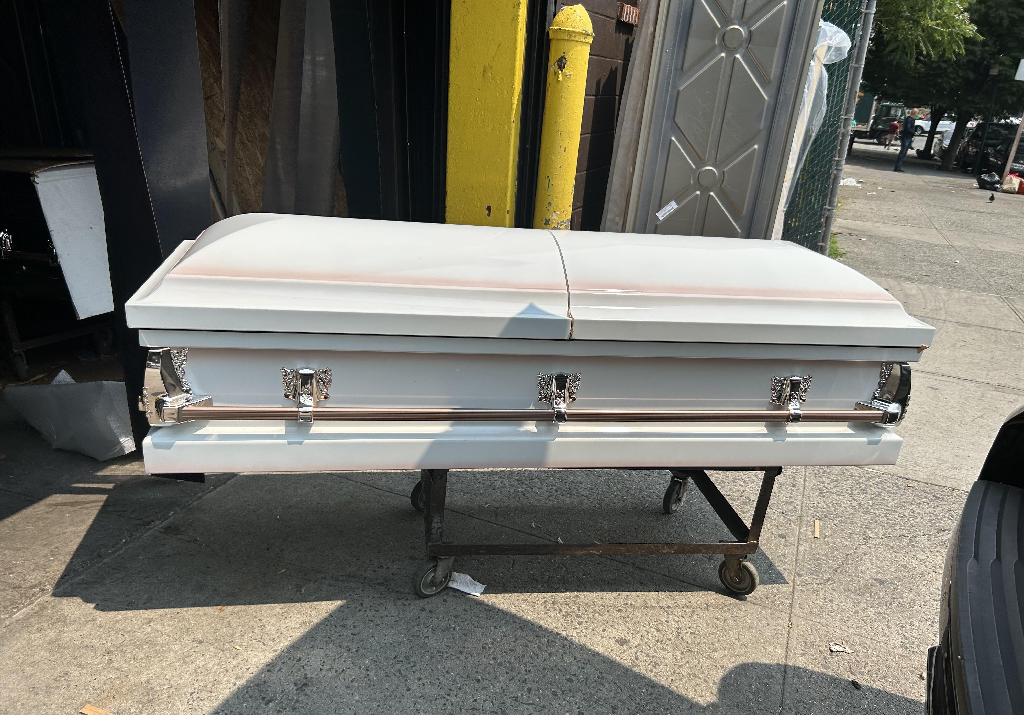 The Forever Series White/Gold photo review