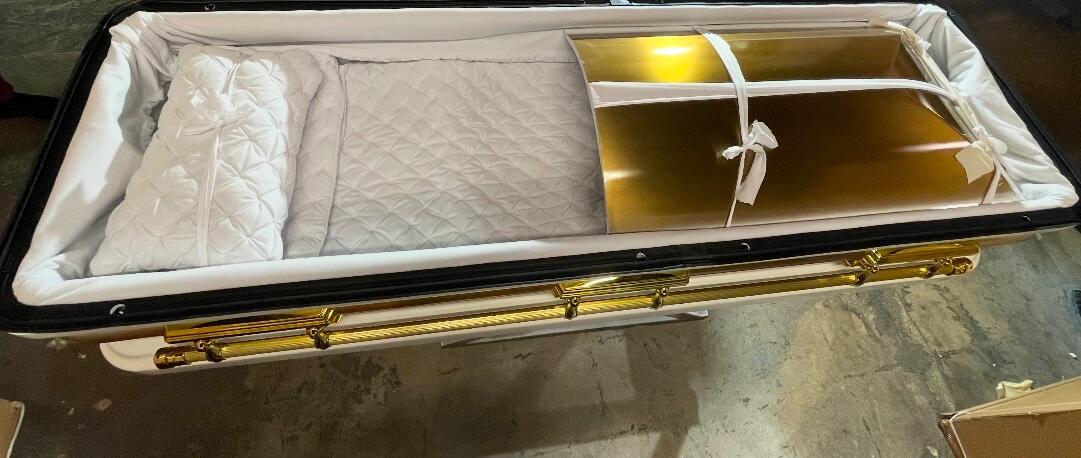 Apollo Series Full Couch White/Gold Casket photo review