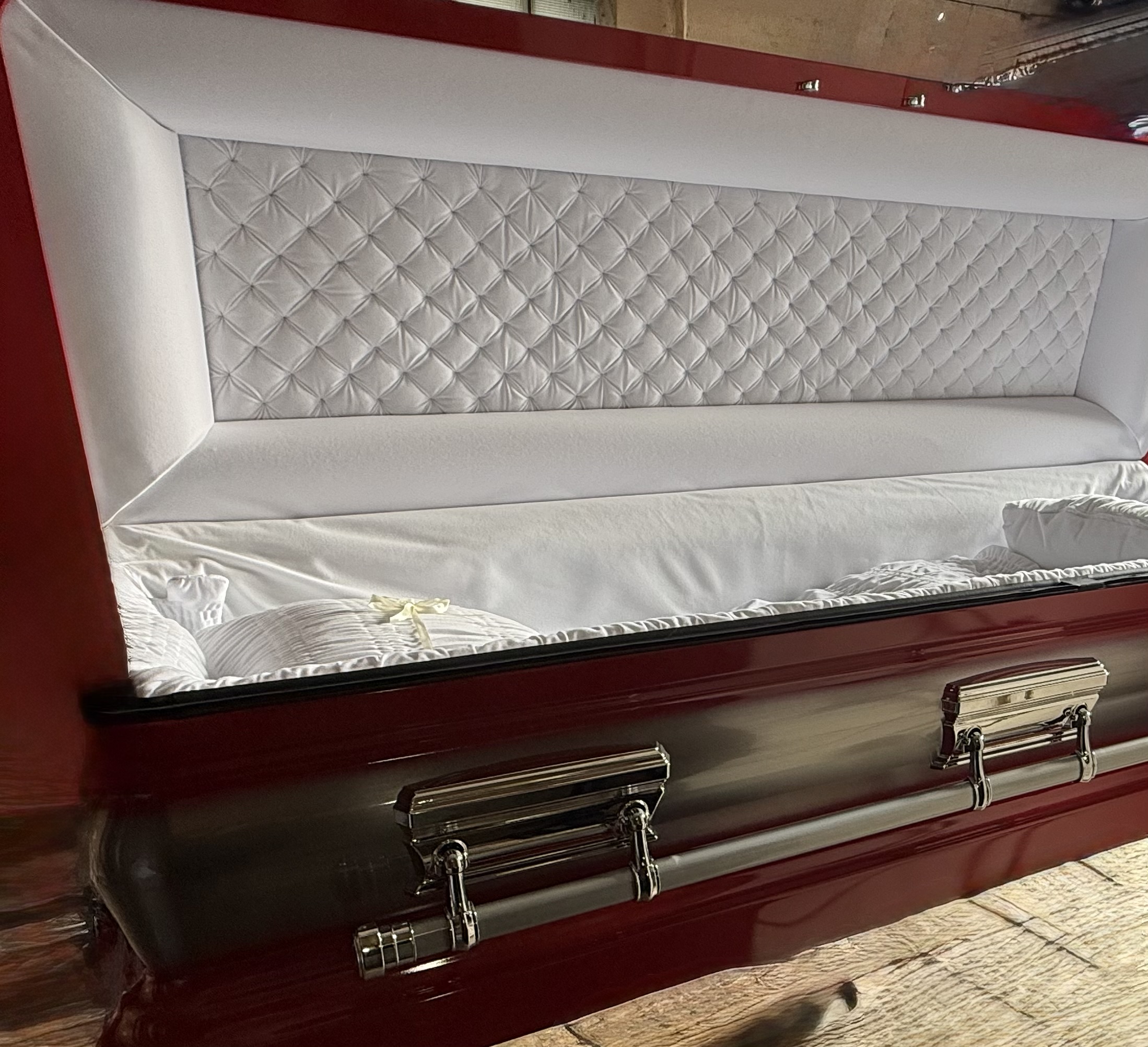 Casket Emporium Series Red Full Couch photo review